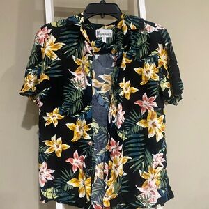No Boundaries Men's Hawaiian Button Tropical Shirt Black/Gray Floral Cotton, XS